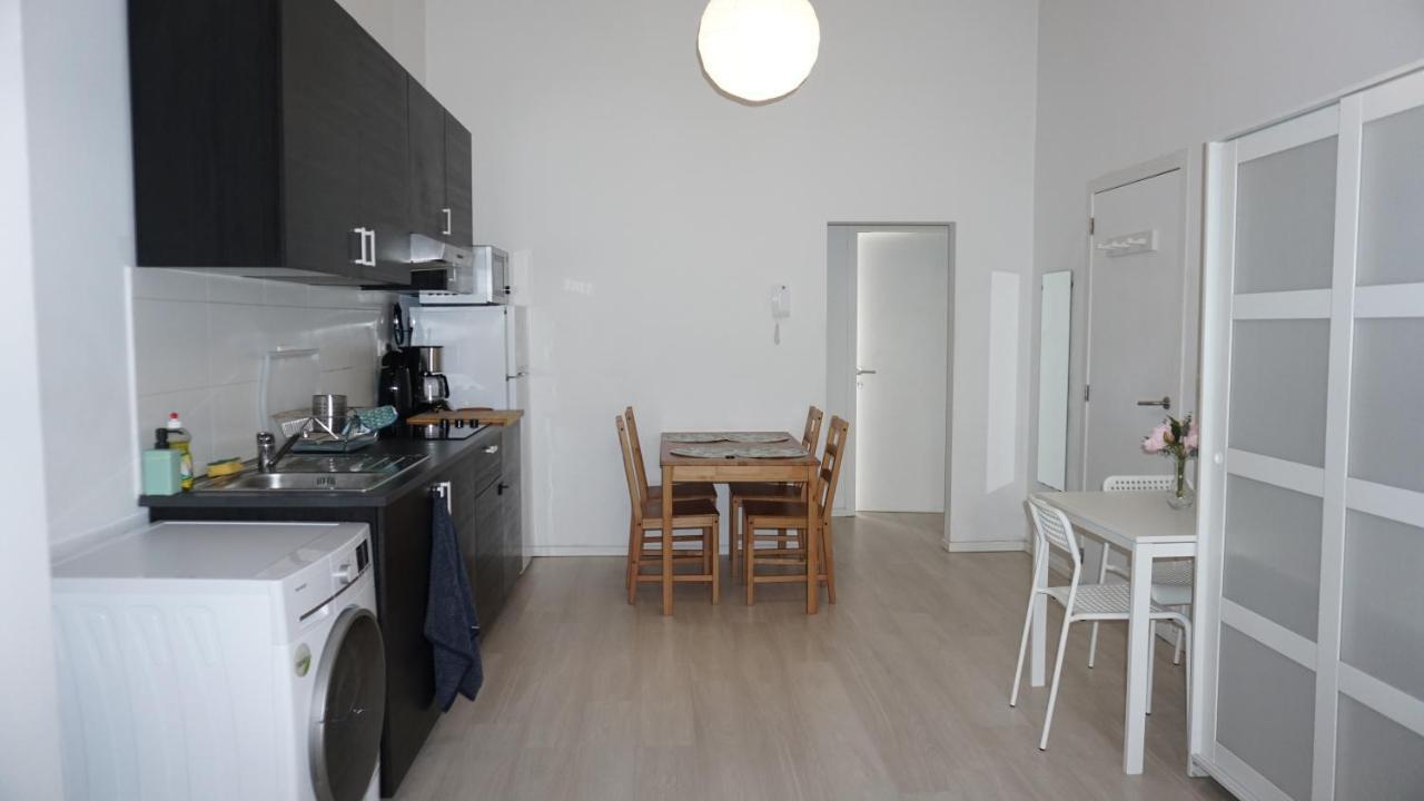 Roosevelt Apartments. Antwerpen Exteriör bild